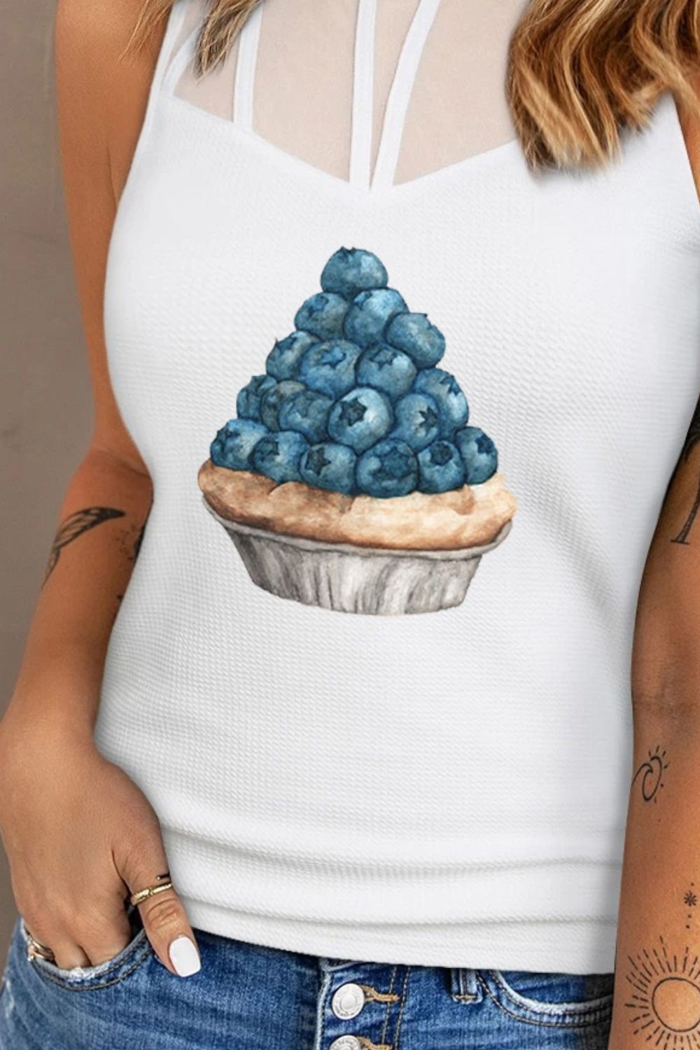 round neck blueberry graphic tank top