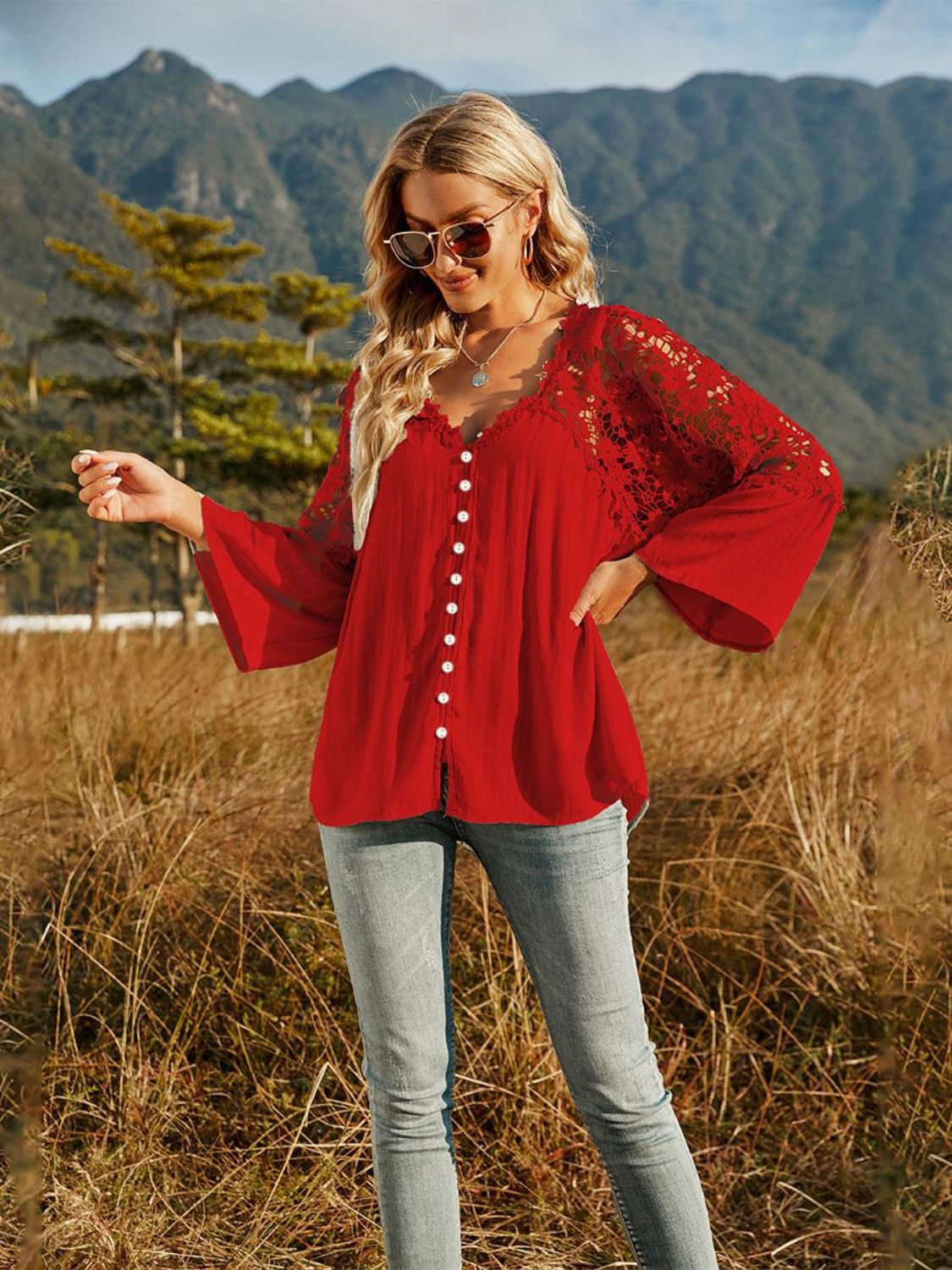 spliced lace buttoned blouse