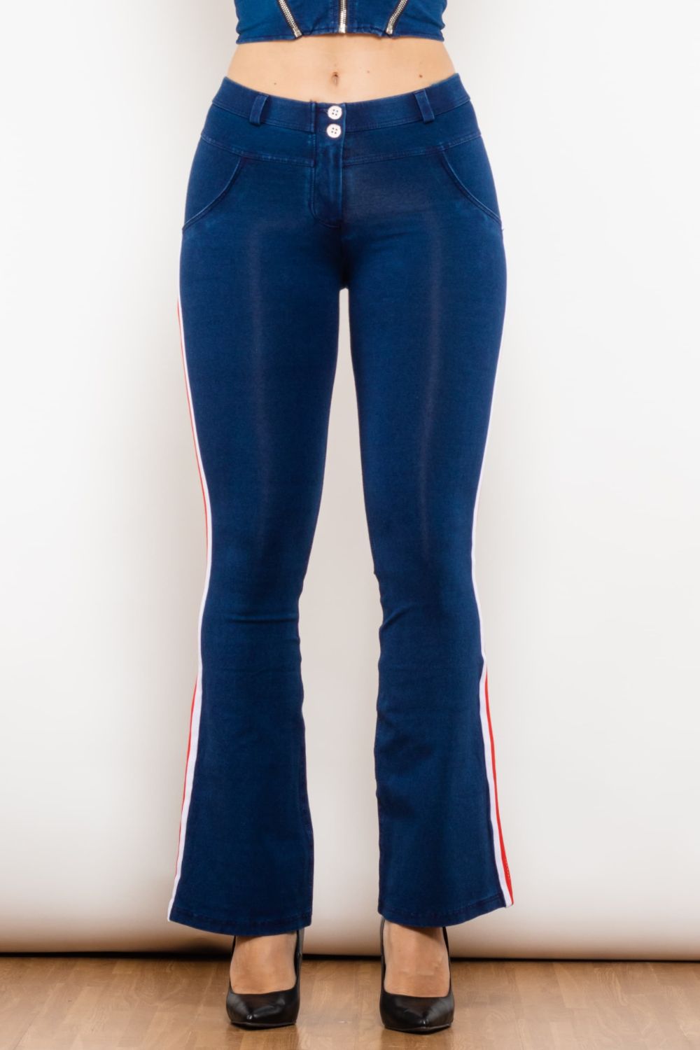 side stripe buttoned bootcut jeans