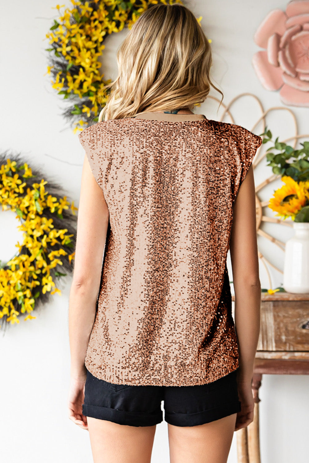 sequin round neck capped sleeve tank