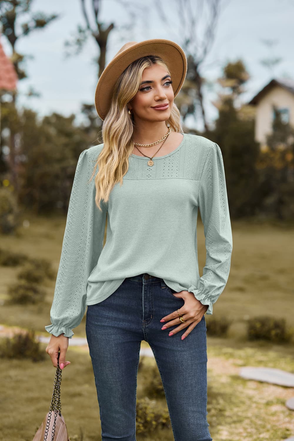 round neck puff sleeve blouse