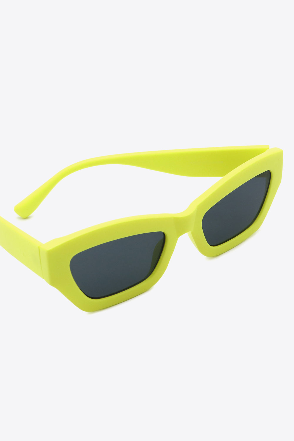 classic uv400 polycarbonate frame sunglasses