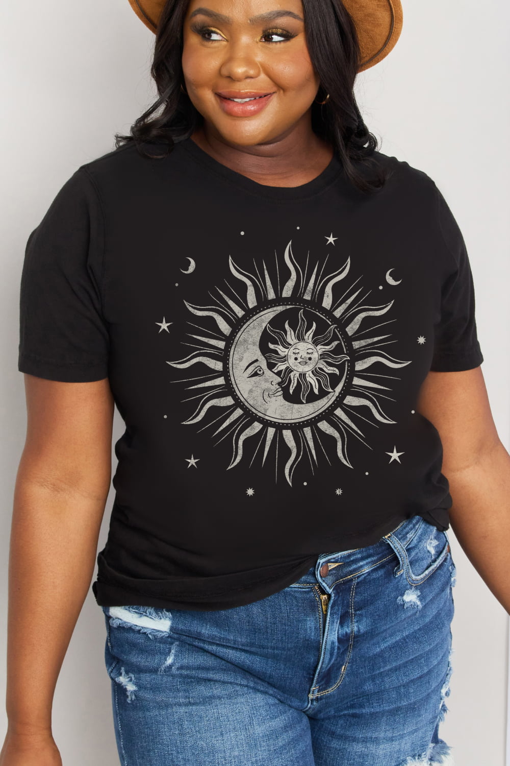 simply love full size sun, moon, and star graphic cotton tee