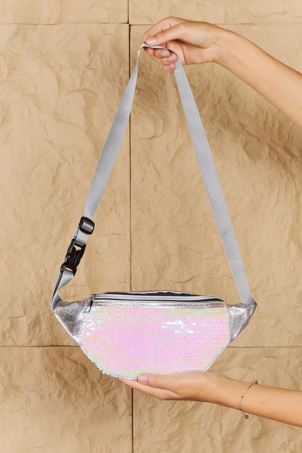 fame festival baby sequin front single zipper fanny pack