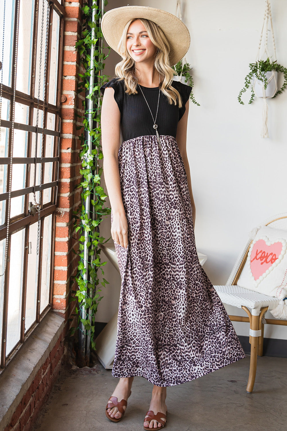 leopard print round neck maxi dress with pockets
