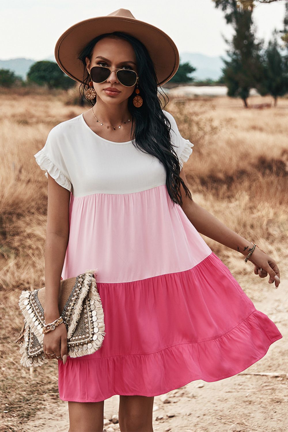 color block round neck tiered dress