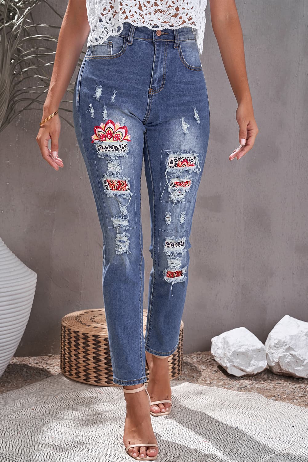 baeful leopard patch ankle-length jeans