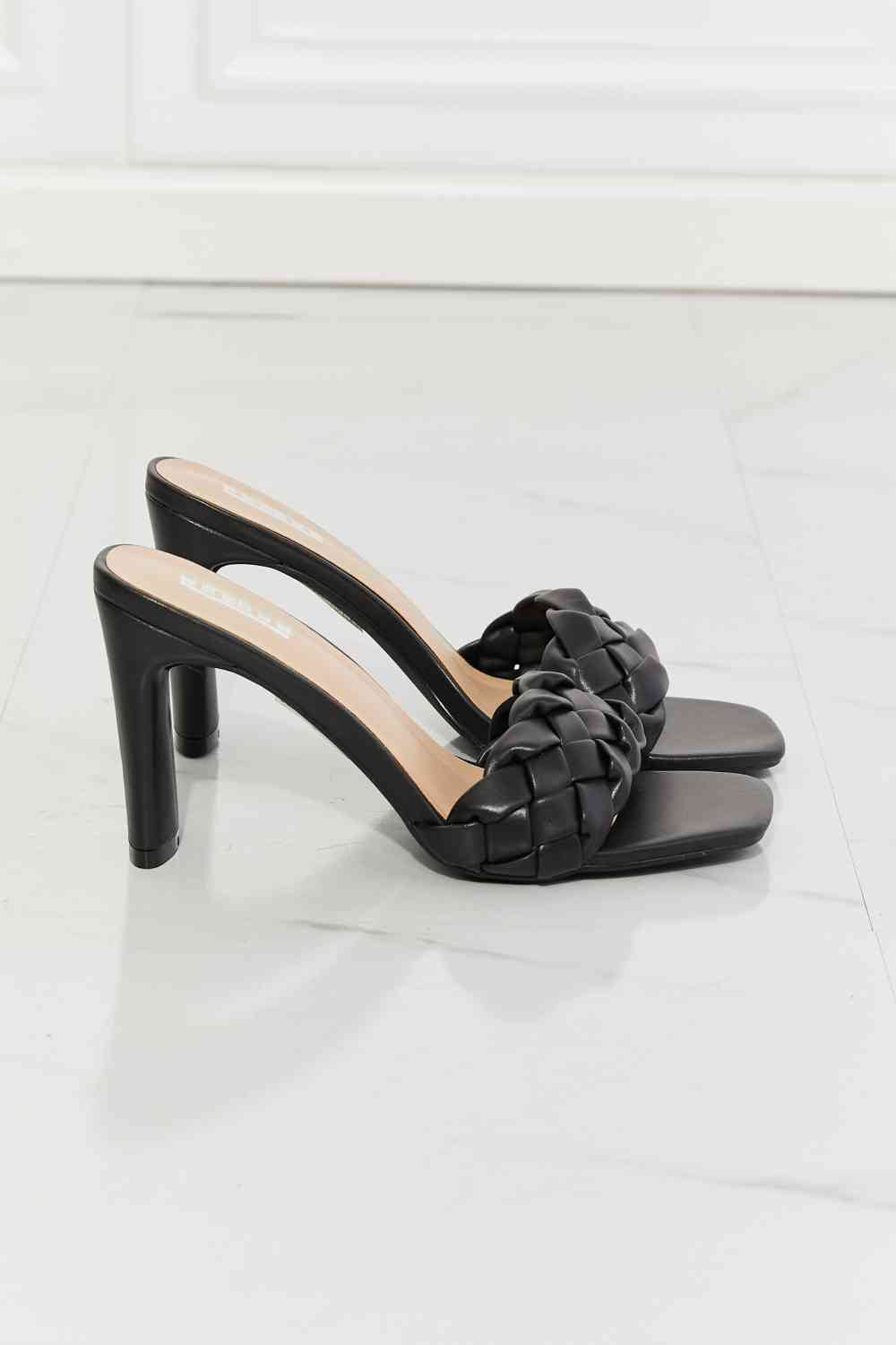 mmshoes top of the world braided block heel sandals in black