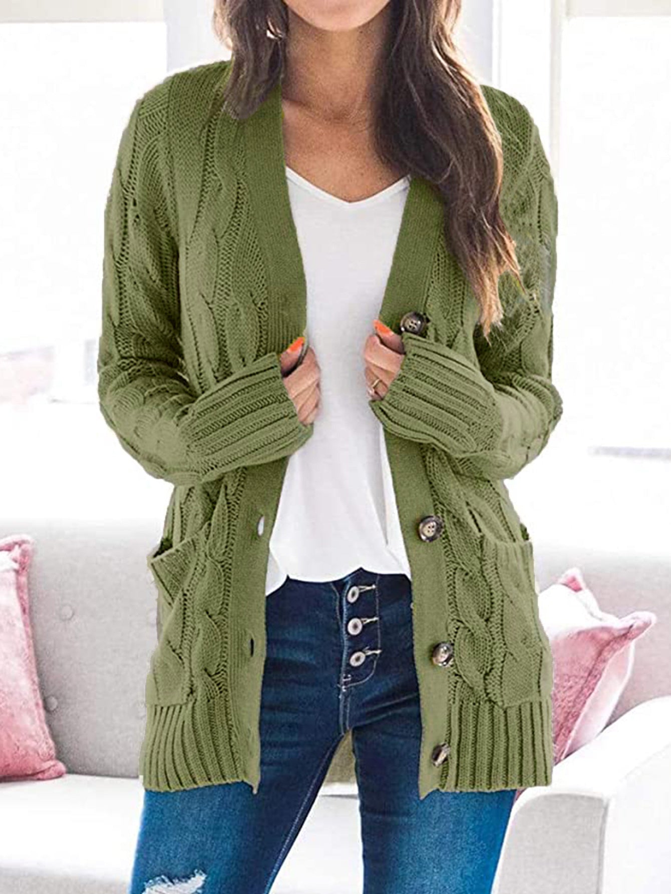 cable-knit buttoned cardigan with pockets