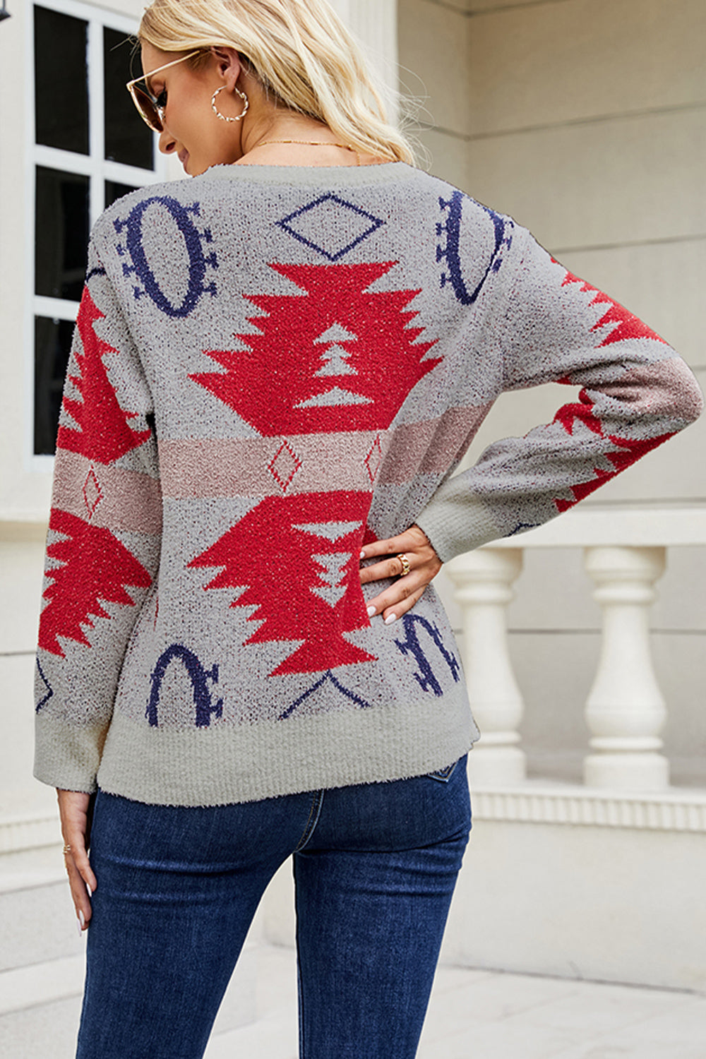 printed round neck long sleeve sweater