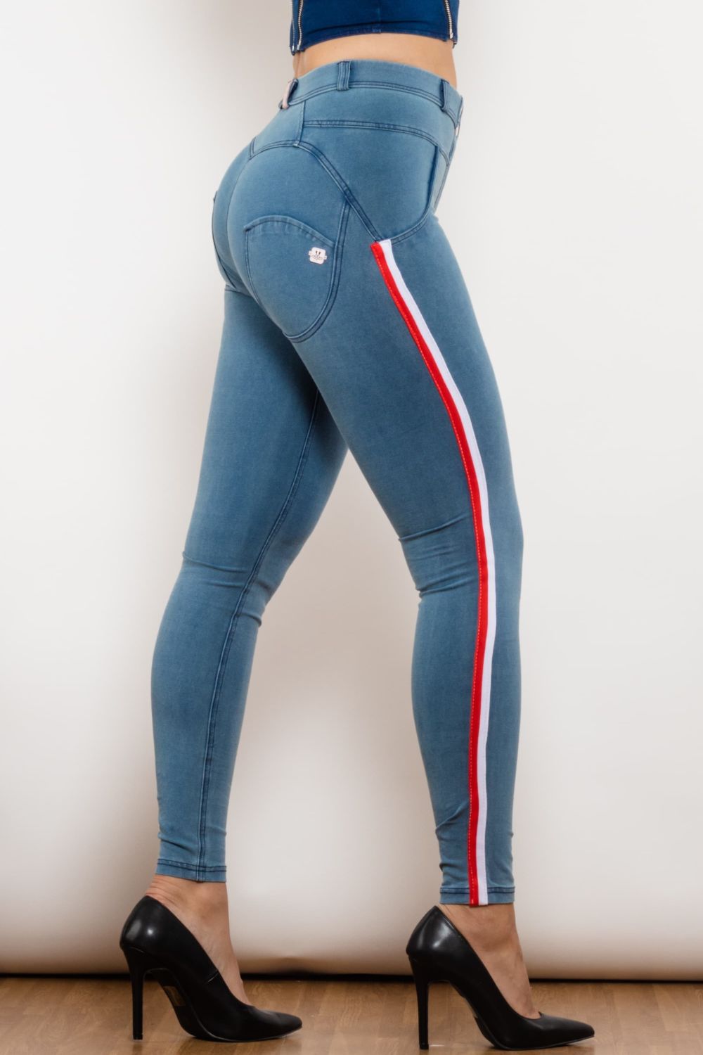 side stripe contrast buttoned skinny jeans