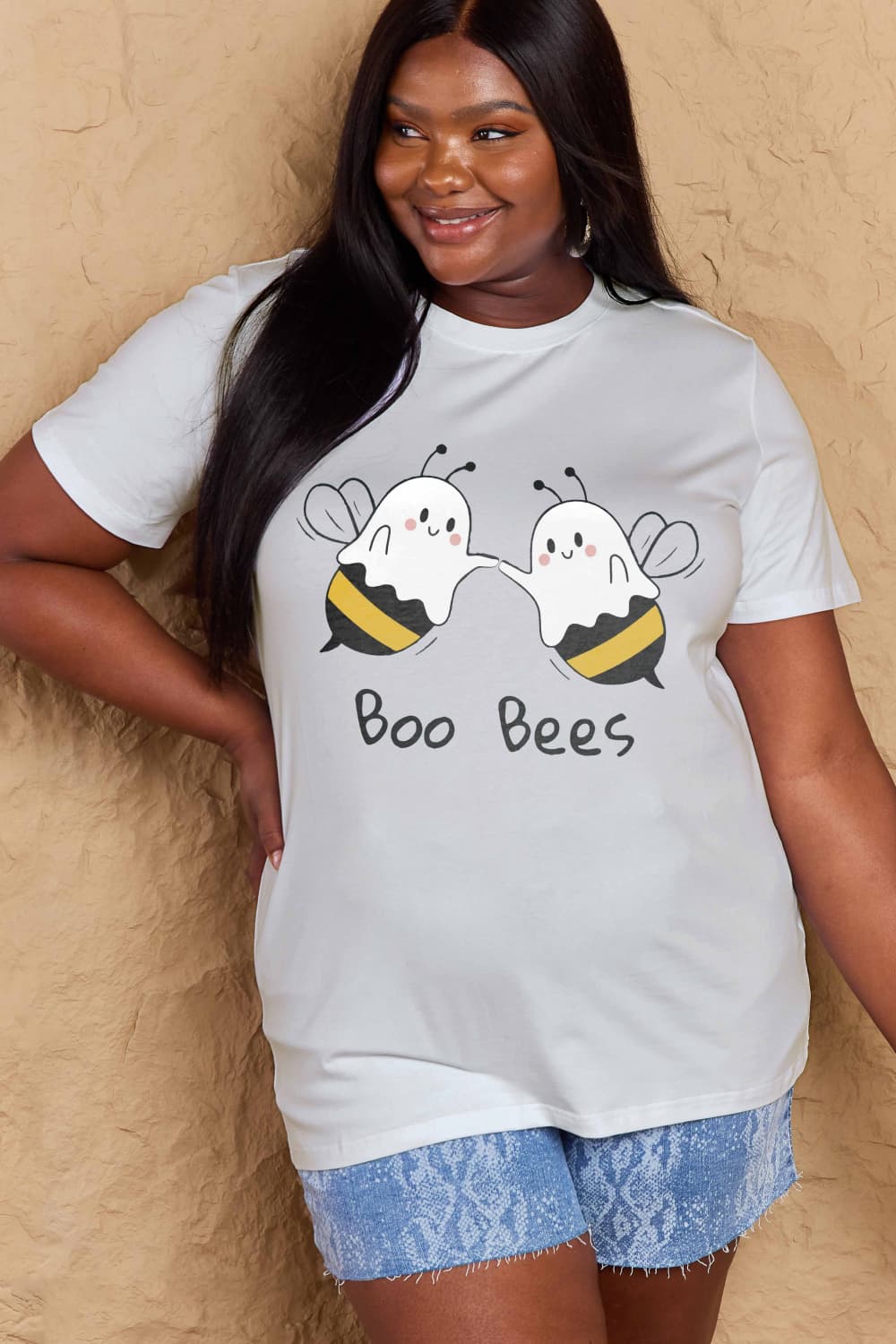 simply love full size boo bees graphic cotton t-shirt