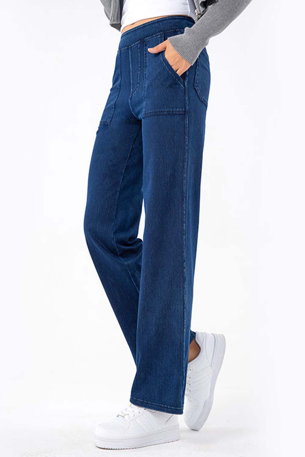 pocketed long jeans