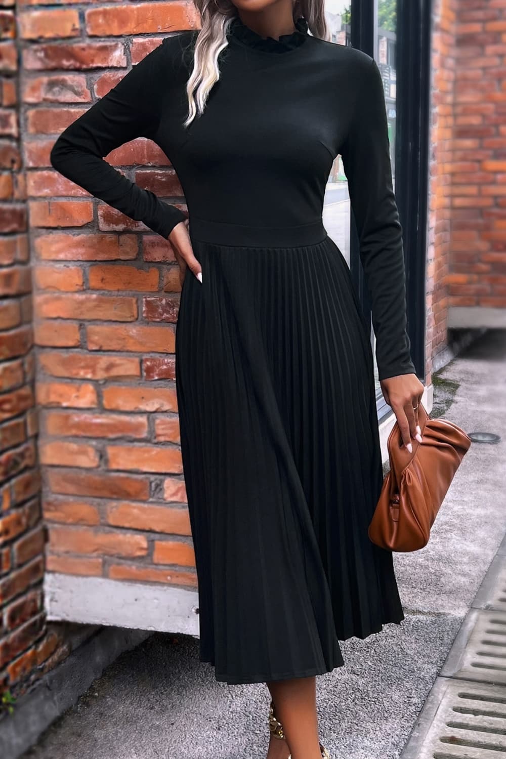 ruffle collar pleated long sleeve dress