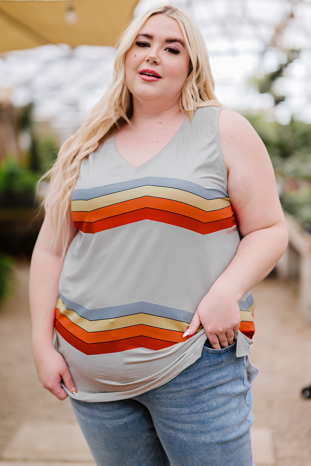 plus size printed v-neck tank