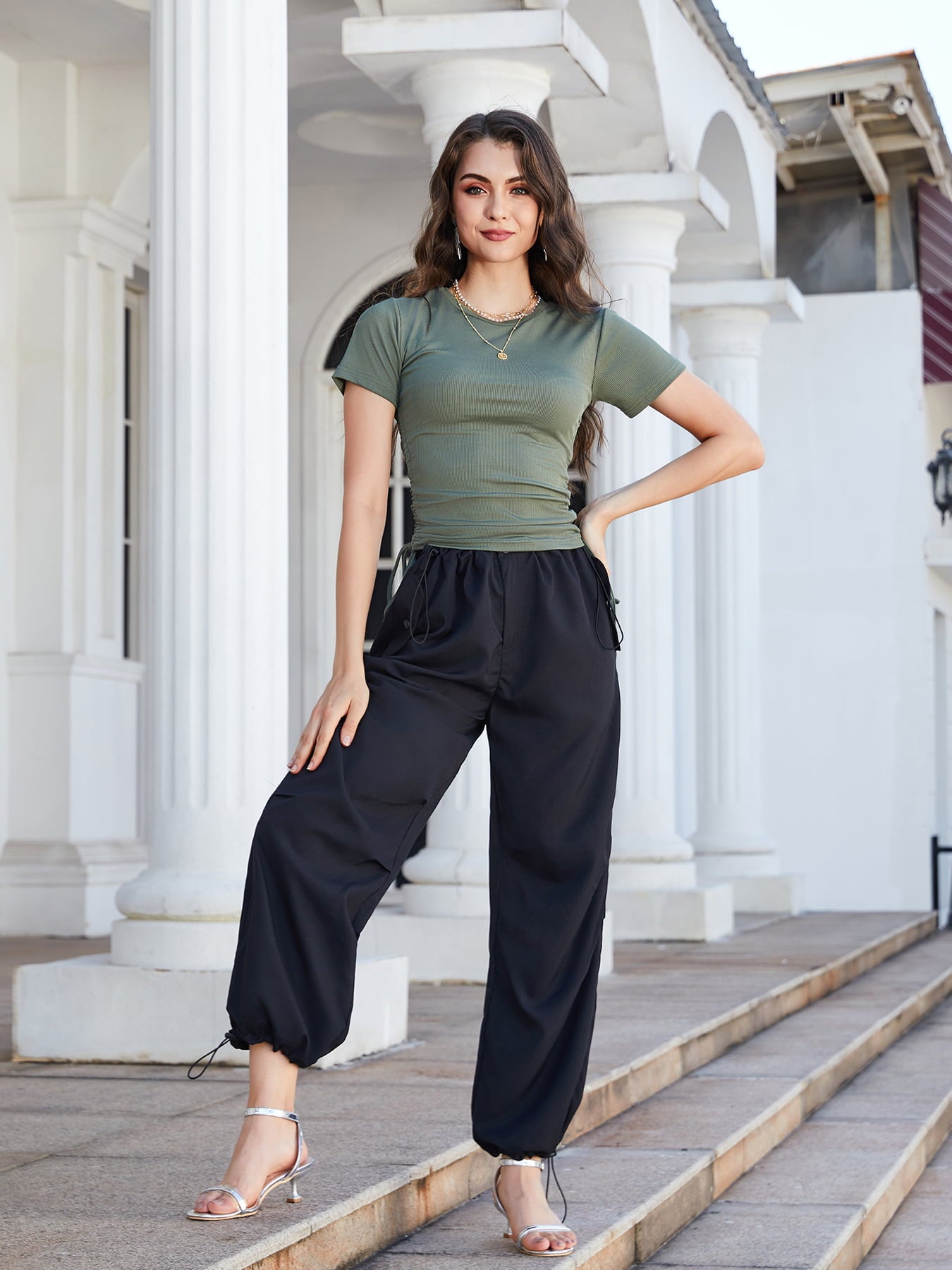 drawstring pants with pockets