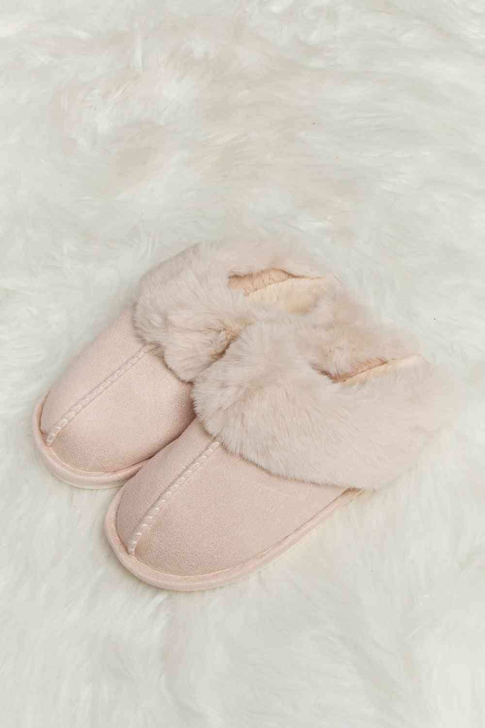 melody fluffy indoor slippers