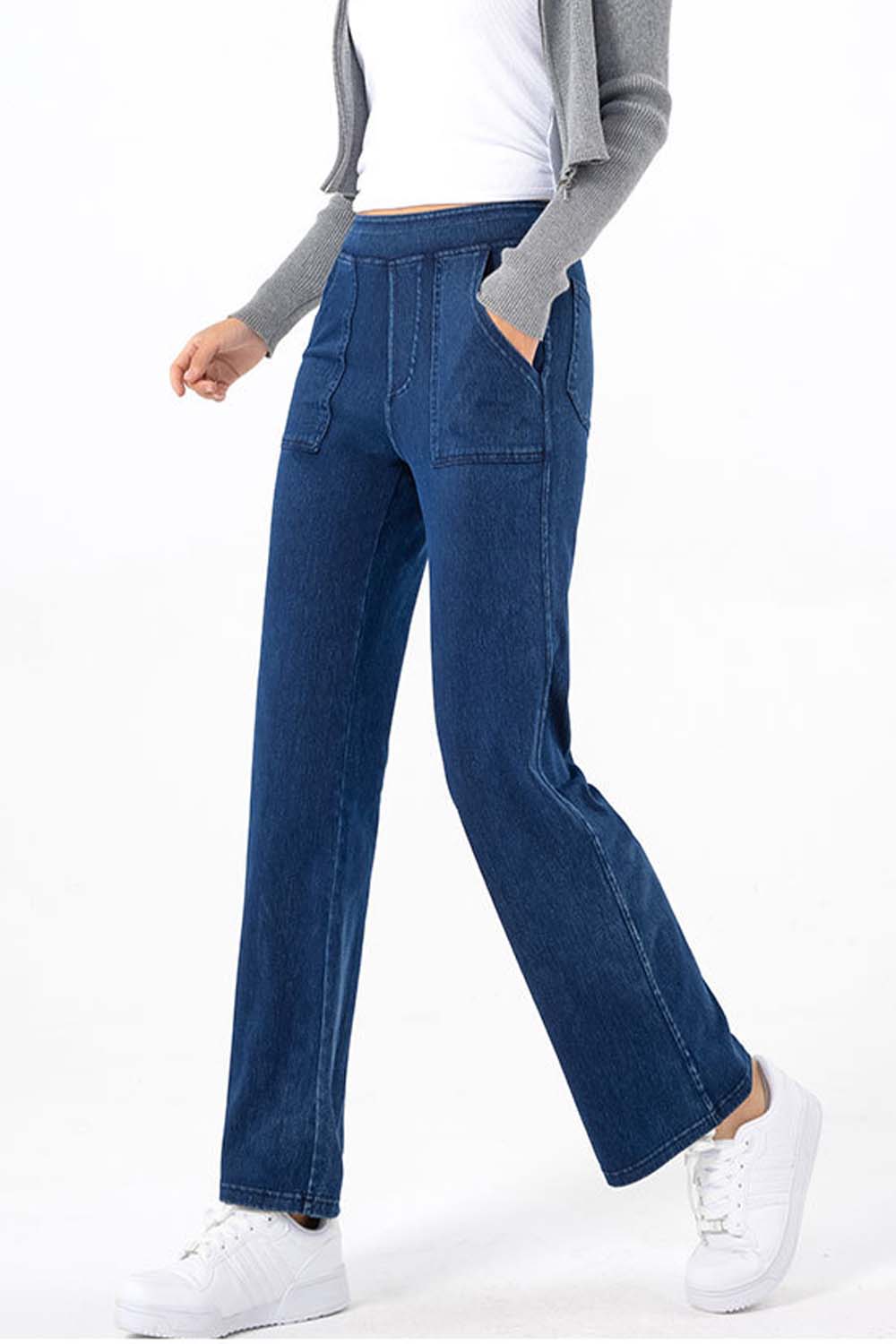 pocketed long jeans