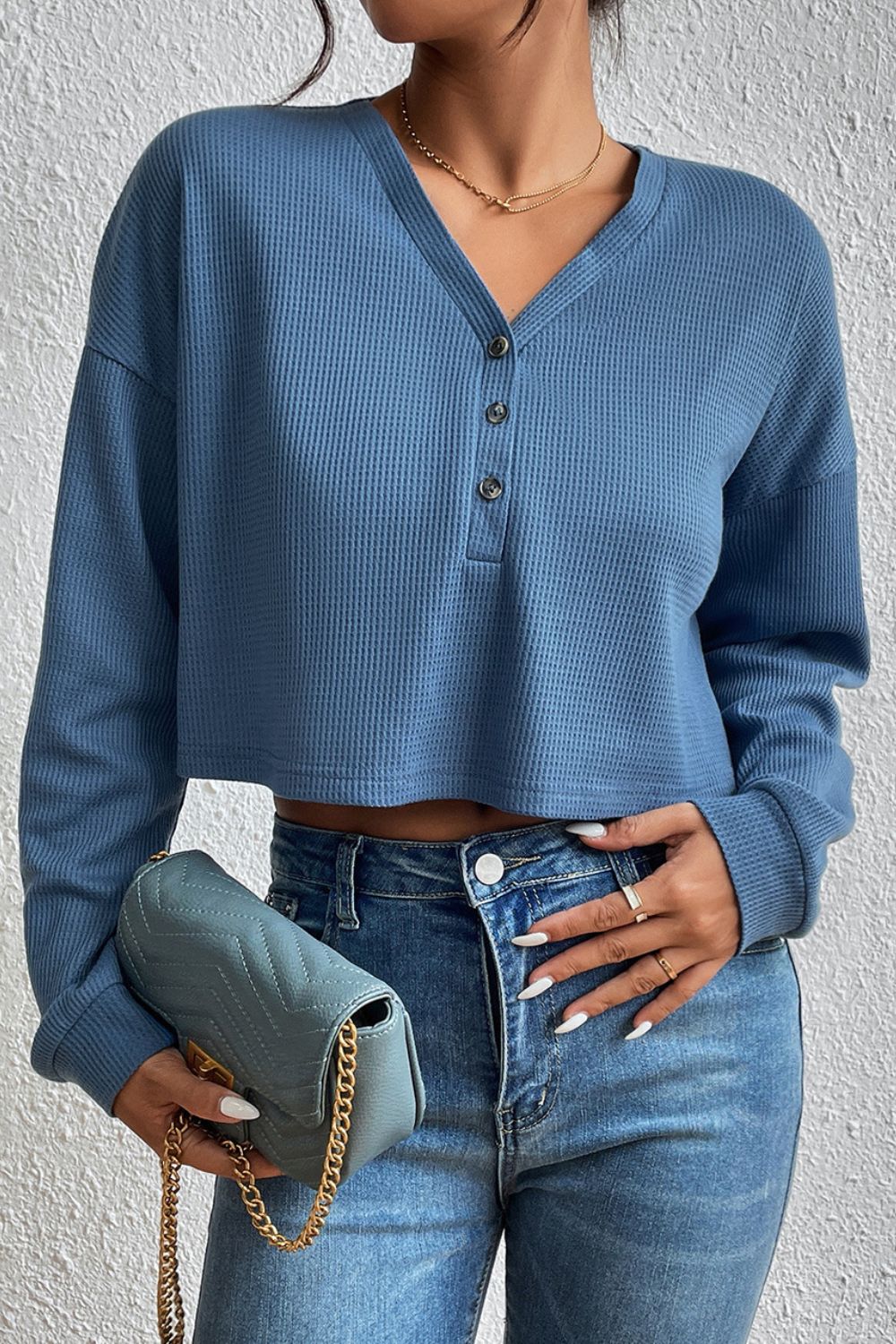 cropped v-neck raglan sleeve buttoned blouse