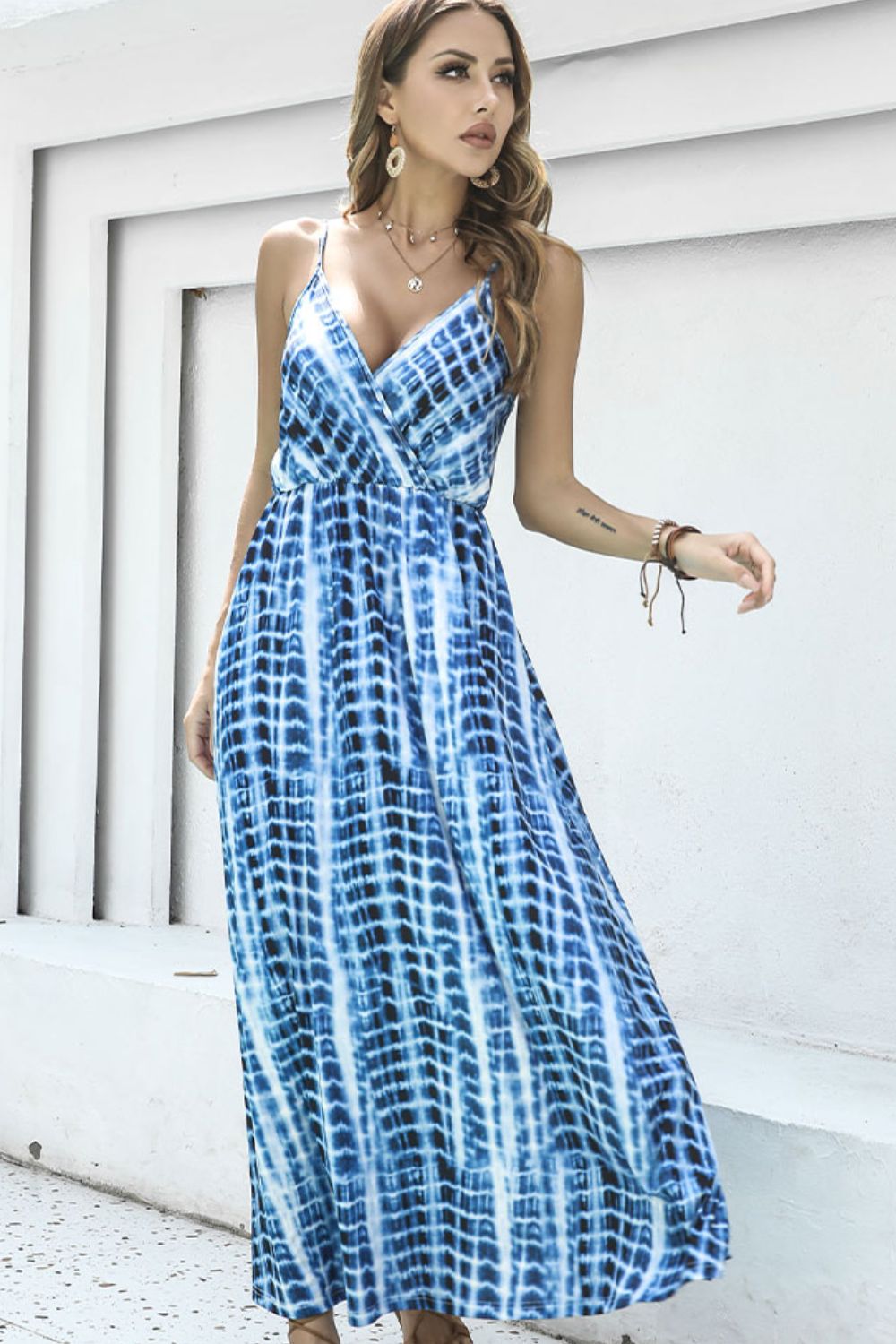 tie-dye spaghetti strap maxi dress