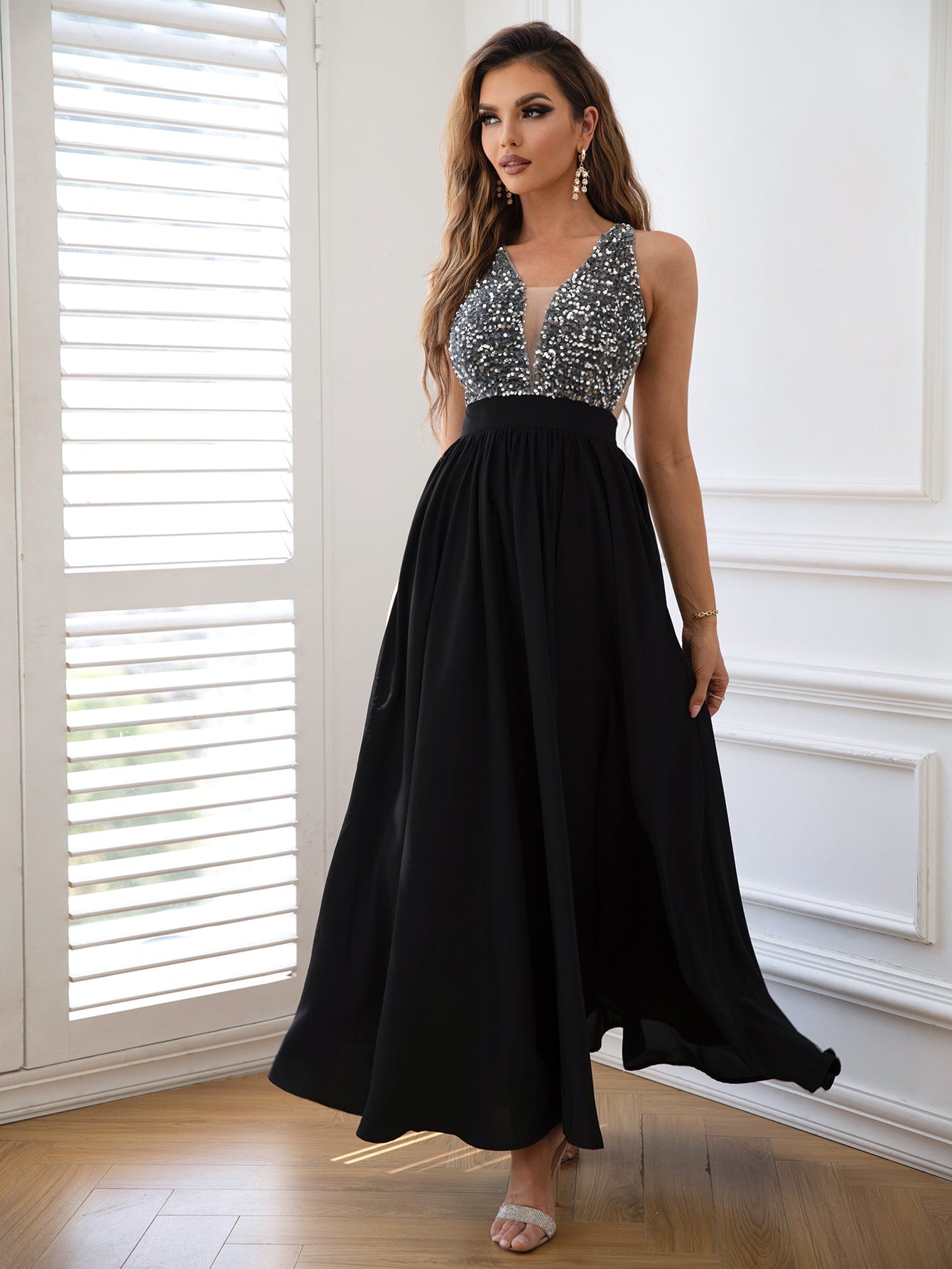 contrast sequin sleeveless maxi dress