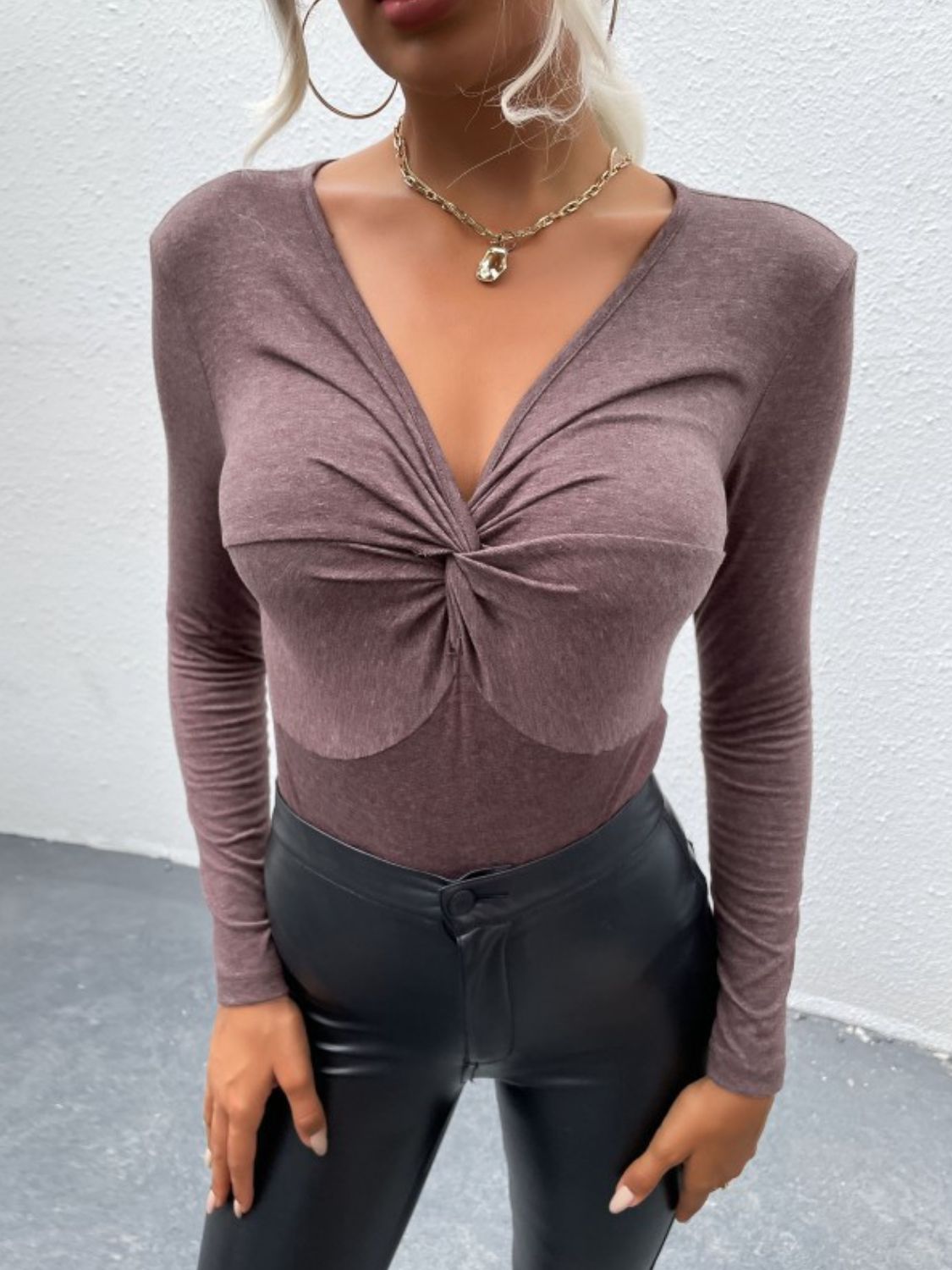 twist front v-neck long sleeve bodysuit