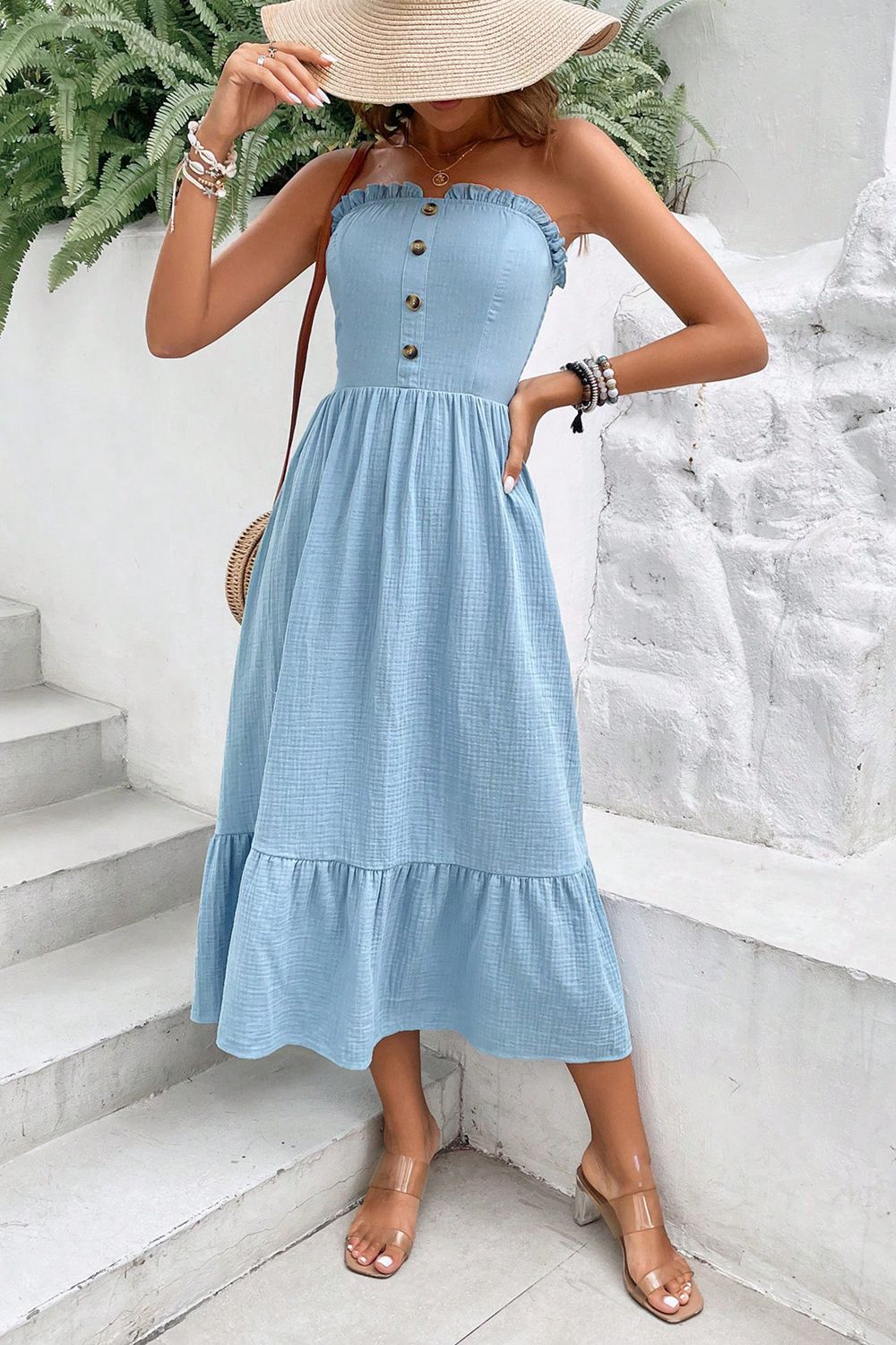 sweetheart neck buttoned sleeveless midi dress