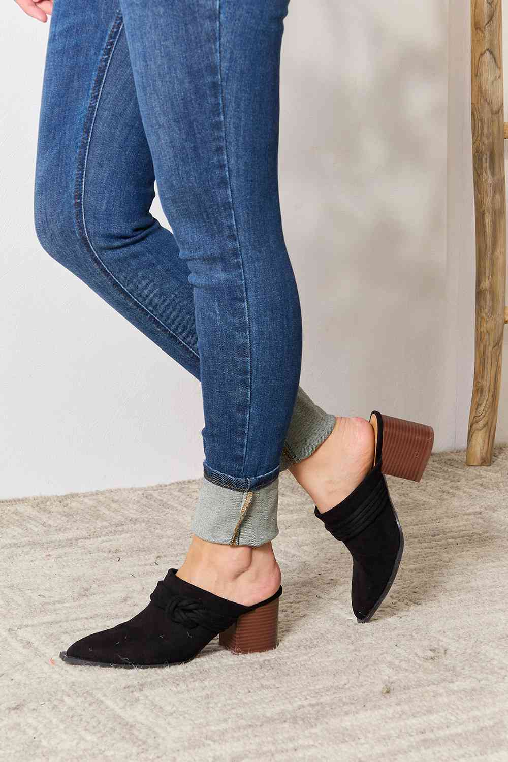 east lion corp pointed-toe braided trim mules