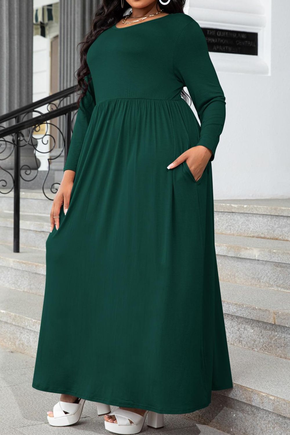 plus size round neck long sleeve maxi dress with pockets