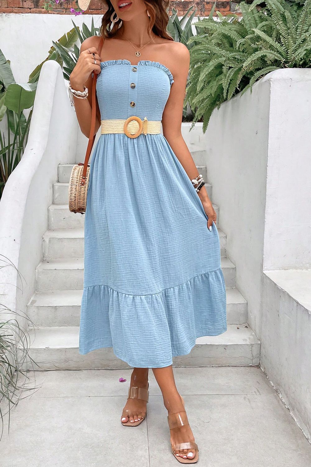 sweetheart neck buttoned sleeveless midi dress