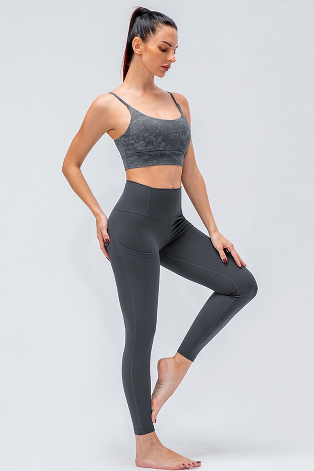 breathable wide waistband active leggings with pockets