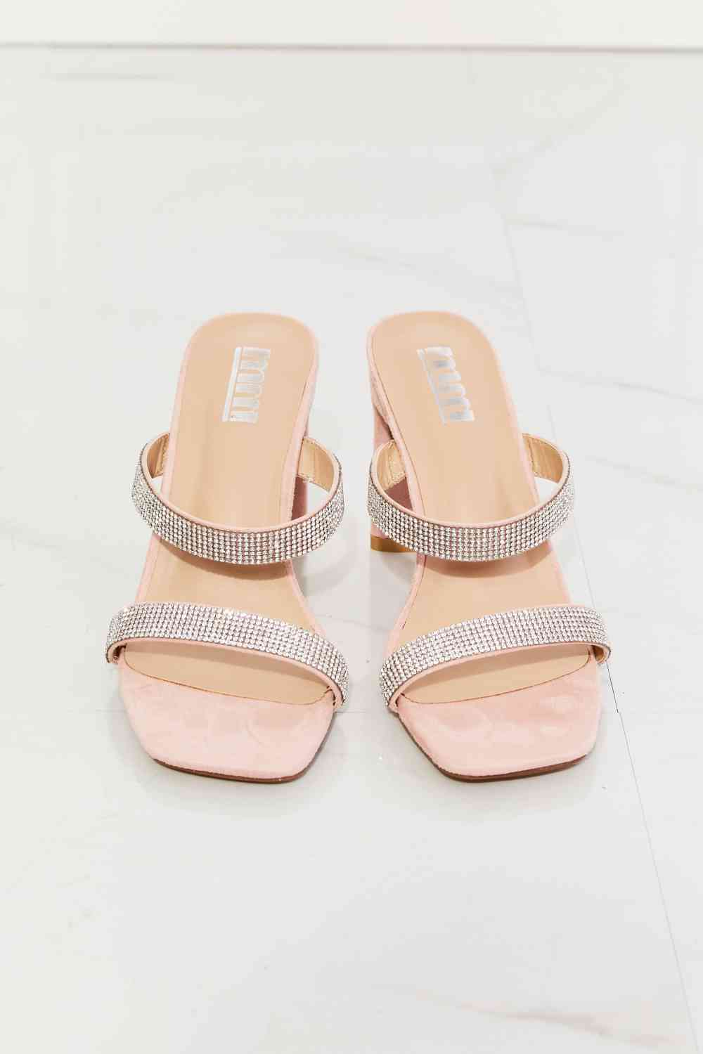 mmshoes leave a little sparkle rhinestone block heel sandal in pink