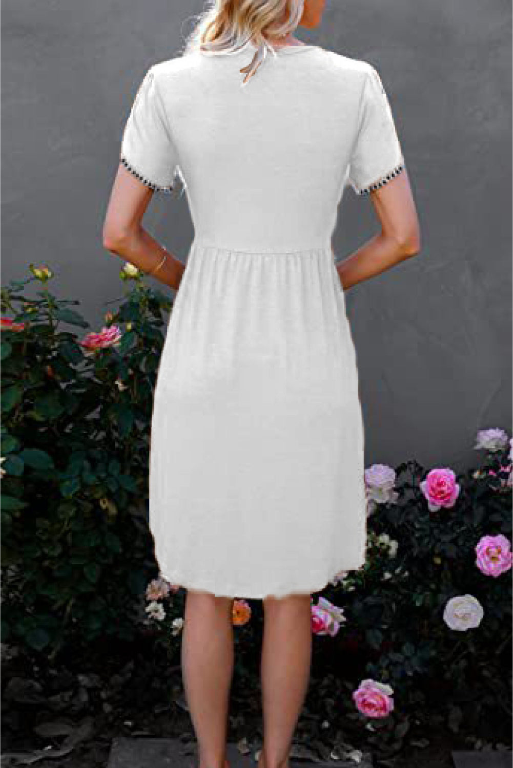 round neck short sleeve dress