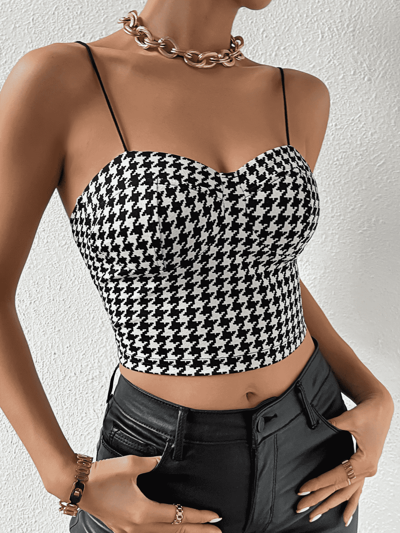 cropped sweetheart neck houndstooth pattern cami