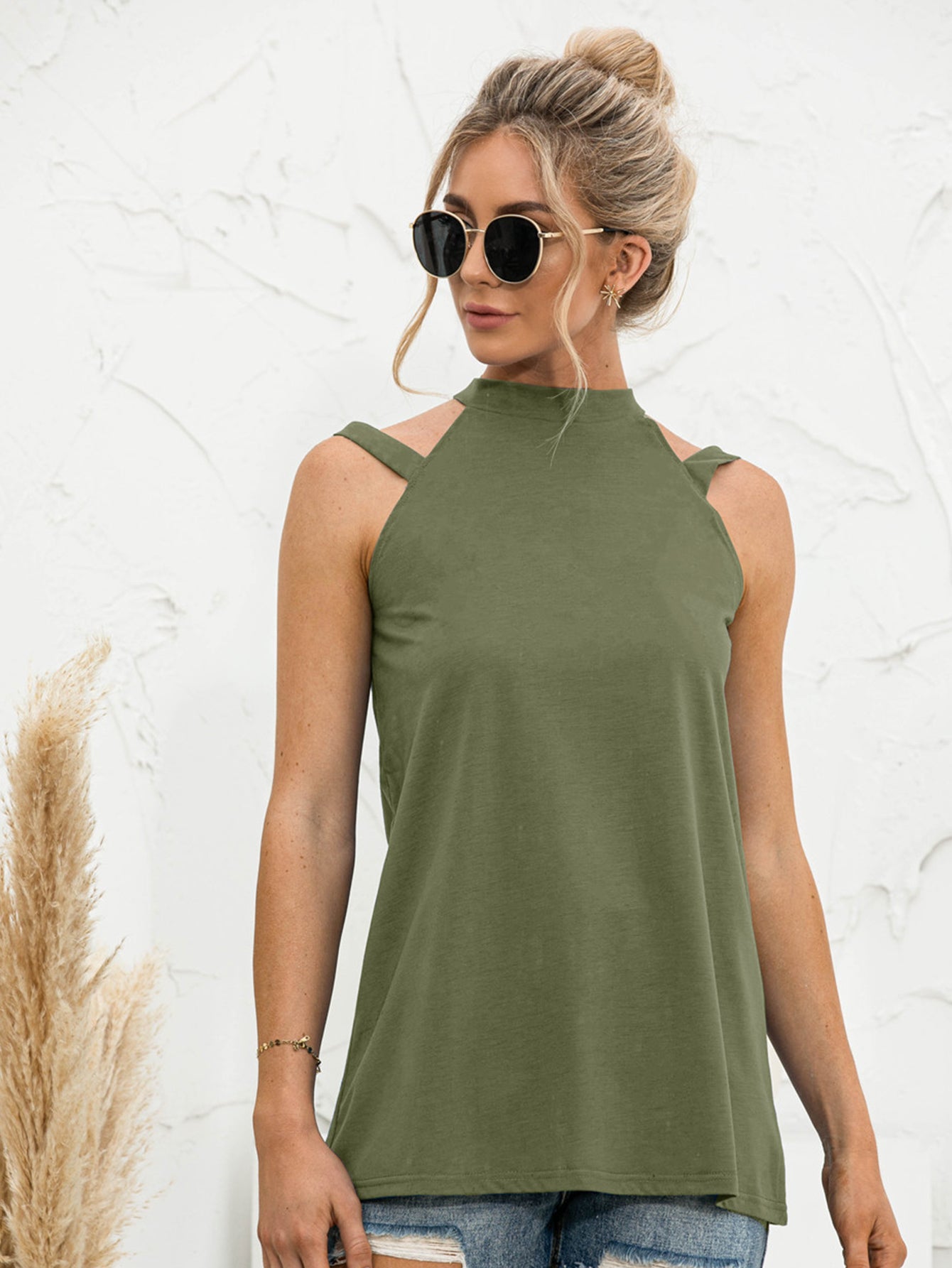 cutout mock neck tank