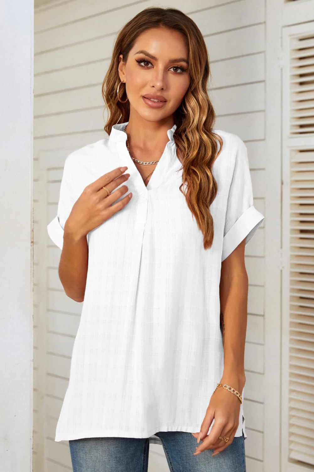 notched neck slit cuffed blouse