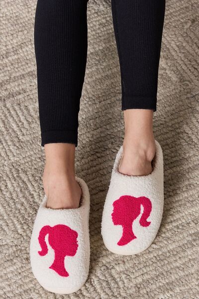 melody graphic cozy slippers