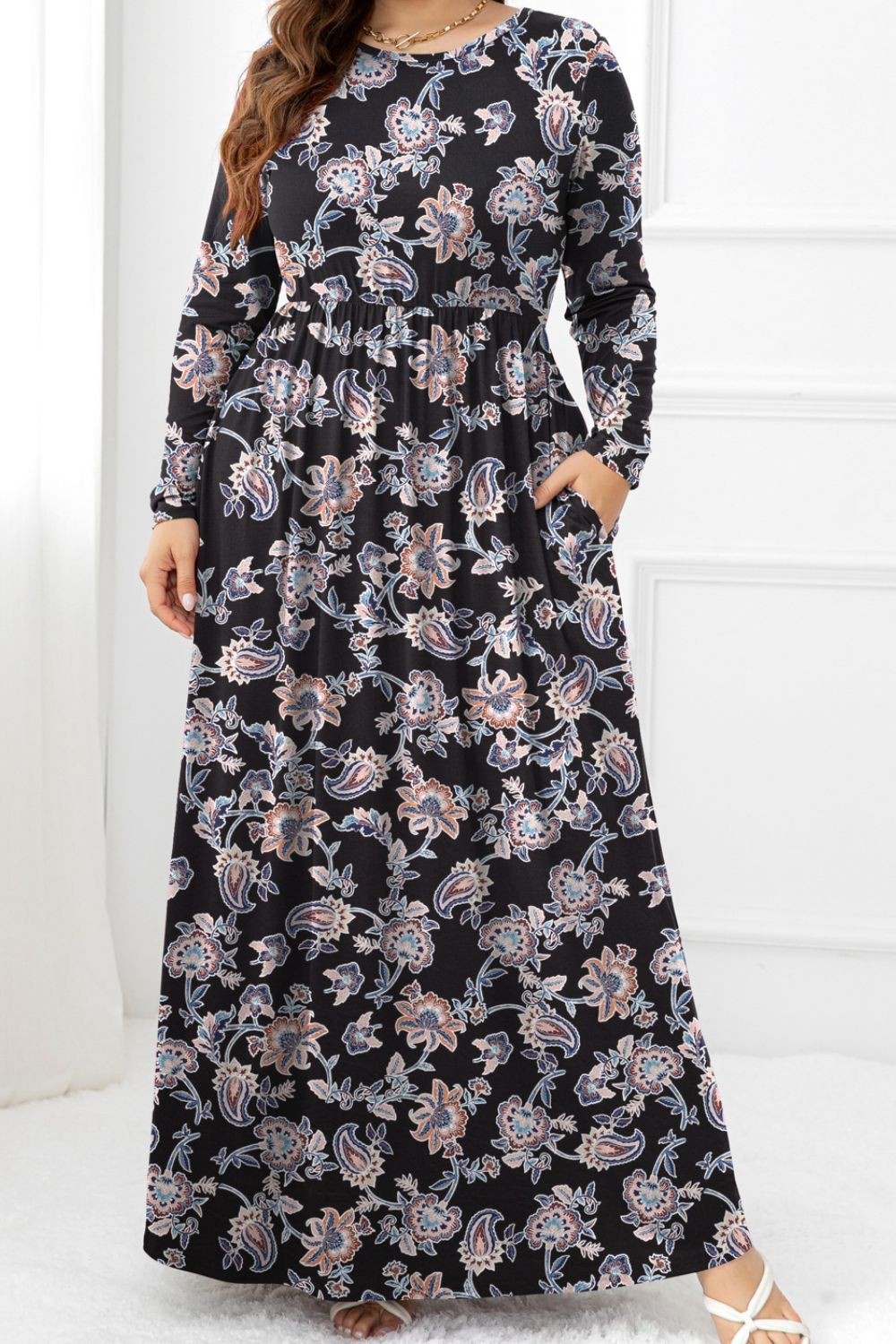 plus size round neck long sleeve maxi dress with pockets