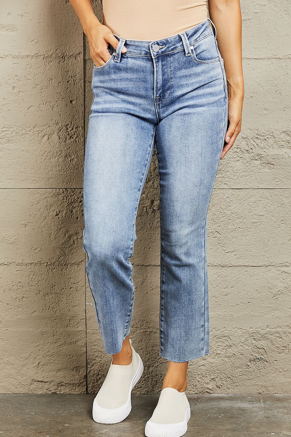 bayeas mid rise cropped slim jeans