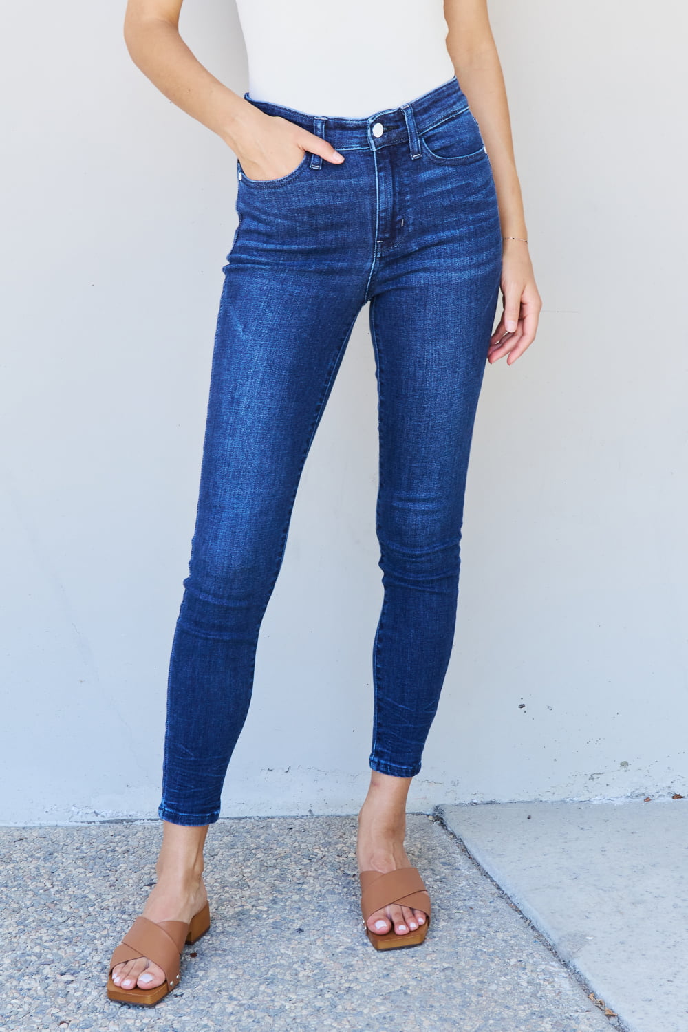 judy blue marie full size mid rise crinkle ankle detail skinny jeans