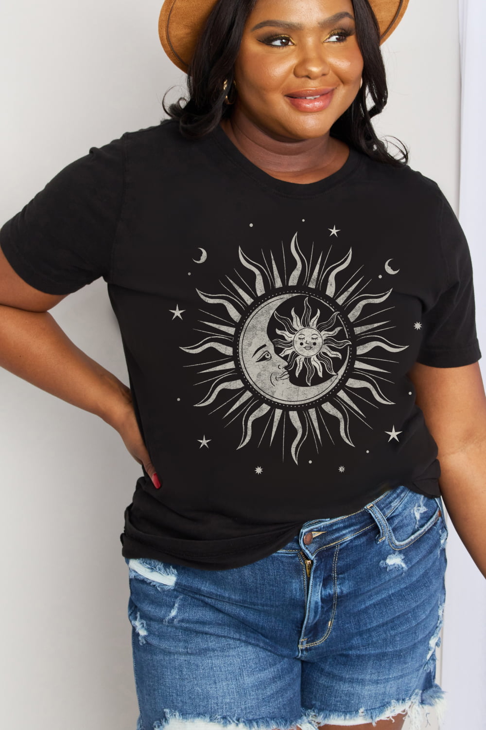 simply love full size sun, moon, and star graphic cotton tee