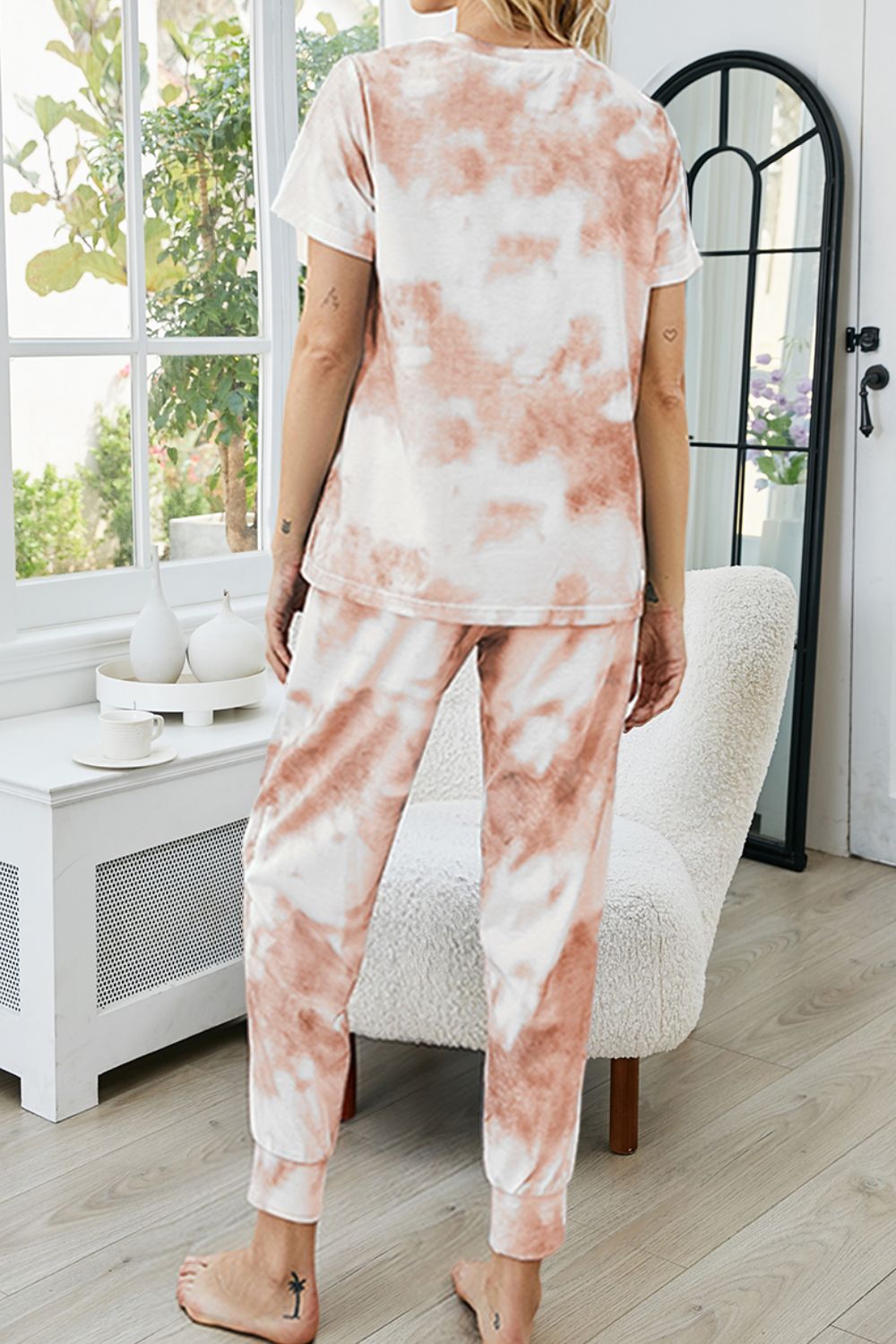 tie-dye round neck short sleeve top and pants lounge set