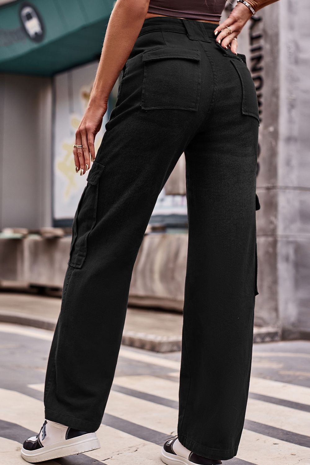 buttoned high waist loose fit jeans