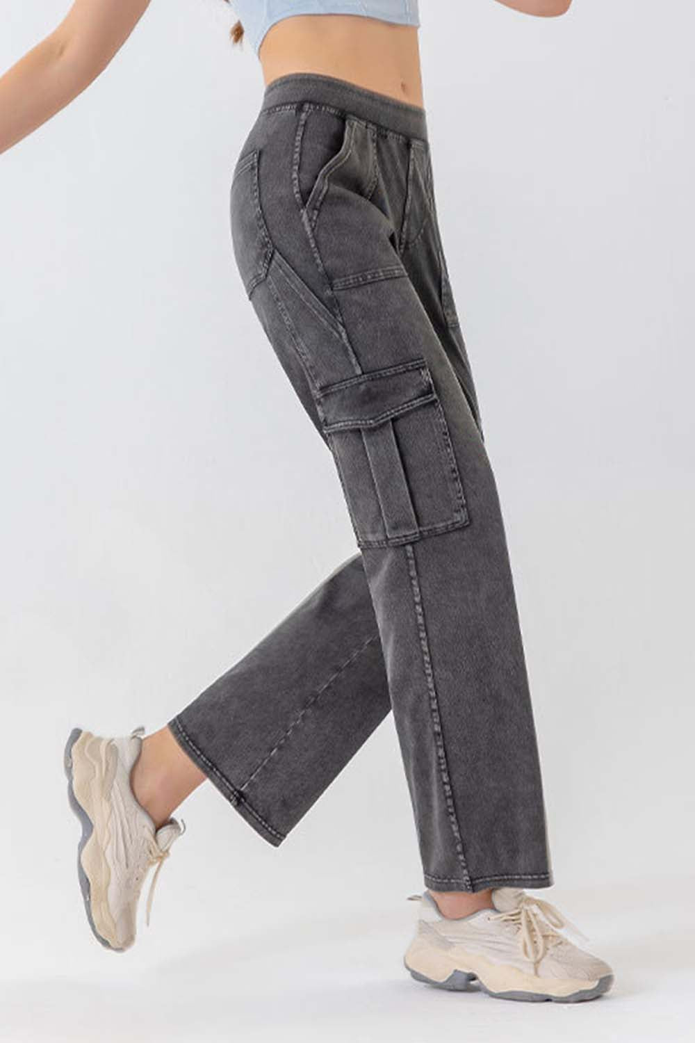 button fly pocketed long jeans