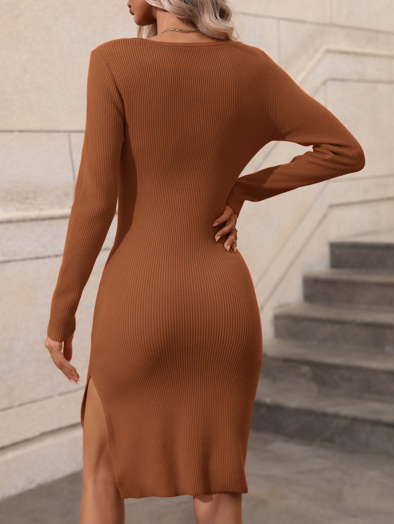 woven right contrast slit sweater dress