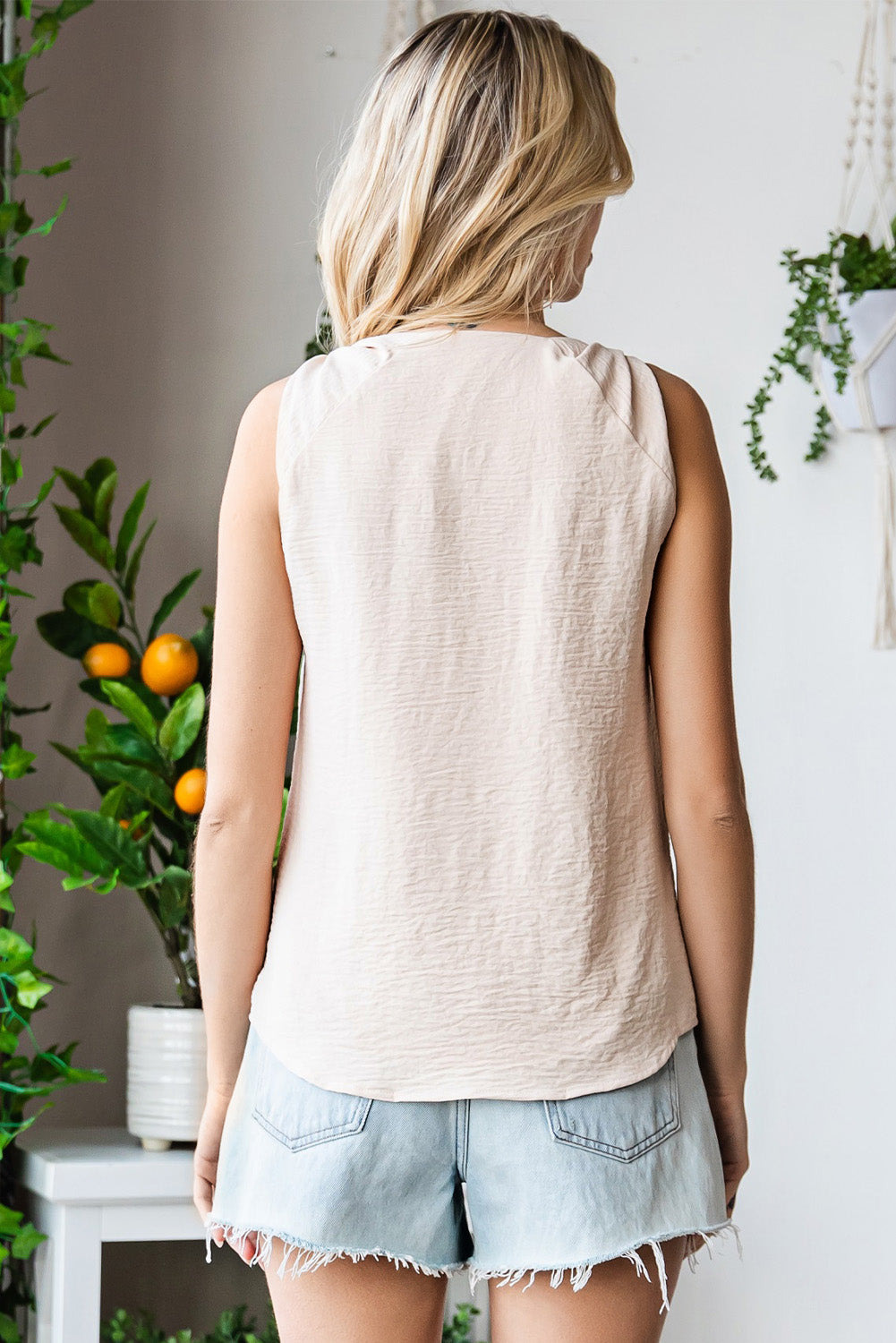 knot detail v-neck tank