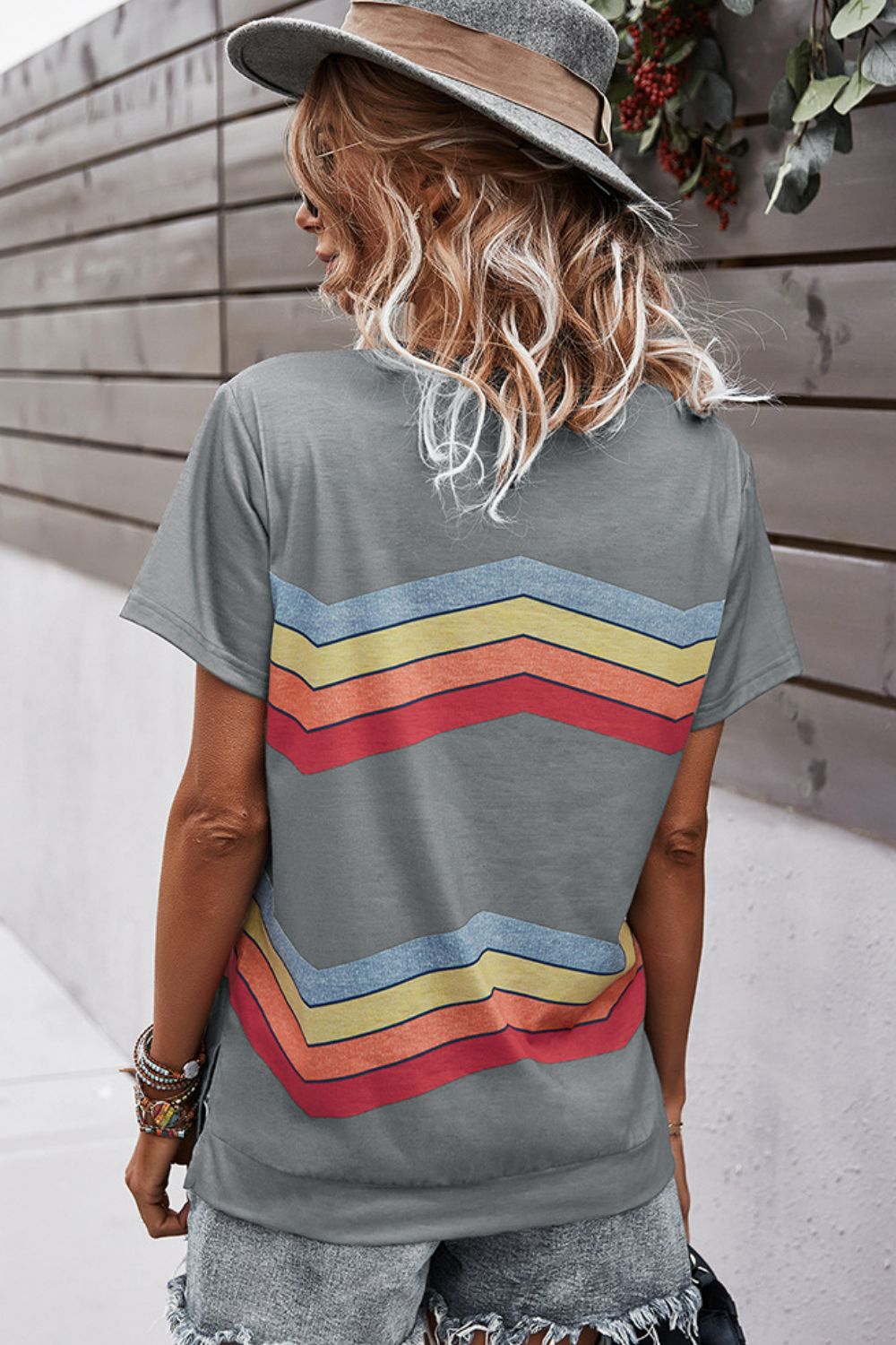 multicolored chevron stripe round neck side slit t-shirt